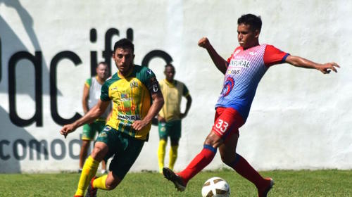 Guastatoya pierde en Iztapa y entrega el liderato del torneo