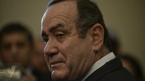 Giammattei pide la renuncia de los magistrados de la CSJ