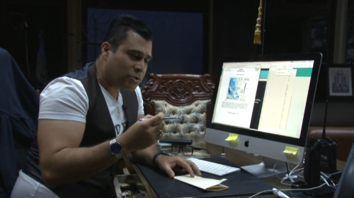 Neto Bran explica con dibujos por qué colapsó Mixco por lluvias