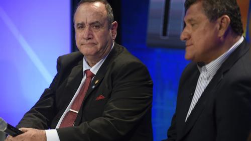 El pasaporte con el que Giammattei intentó entrar a Venezuela