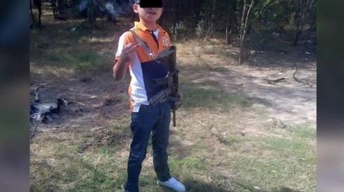 Sicarios relatan cómo reclutan a niños en el narcotráfico