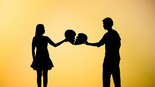 Etapas del duelo al final de una relaci&oacute;n 