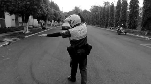 Revelan video del accidente en el que murió un agente de la PMT