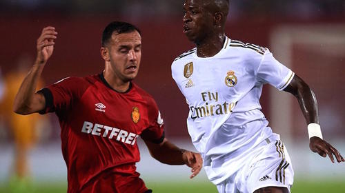 ¡Adiós invicto y liderato! El Madrid cae y el Barça es primero