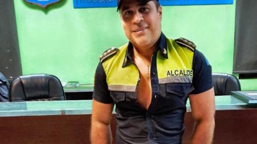 La foto de Neto Bran que evidencia el uso de Photoshop