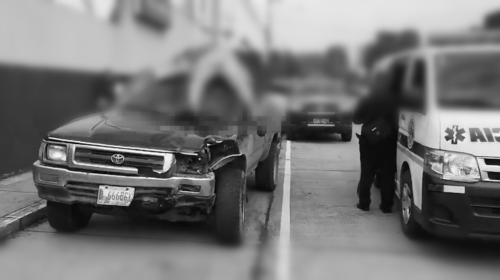 &iexcl;Era un profesor! Identifican al motorista que muri&oacute; sobre picop