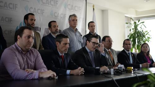 CACIF denuncia anomal&iacute;as en votaci&oacute;n de autopista al puerto