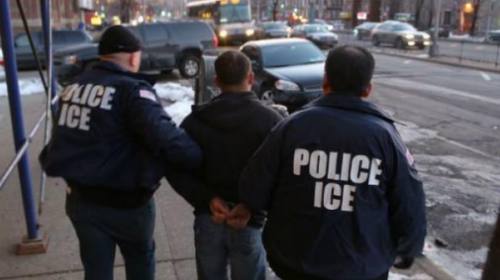 Embajador de EEUU advierte que capturas y deportaciones seguirán 