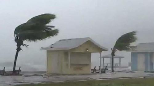 Hurac&aacute;n Dorian: as&iacute; golpea casas a su paso por Estados Unidos