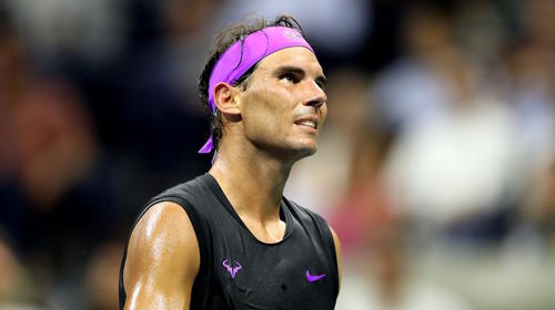 Nadal lanza la pelota a la cabina y los comentaristas alucinan