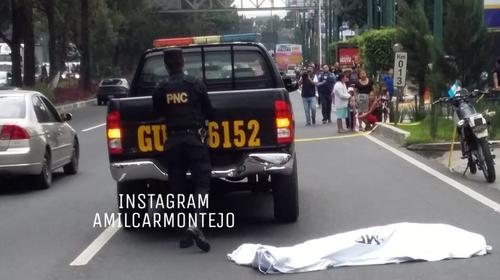 Hombre cae de bus y muere en calzada Roosevelt