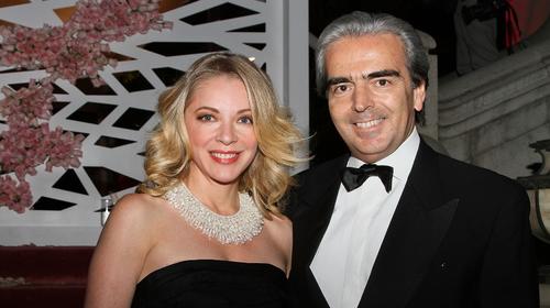 Viudo de Edith Gonz&aacute;lez la extra&ntilde;a y comparte un video conmovedor