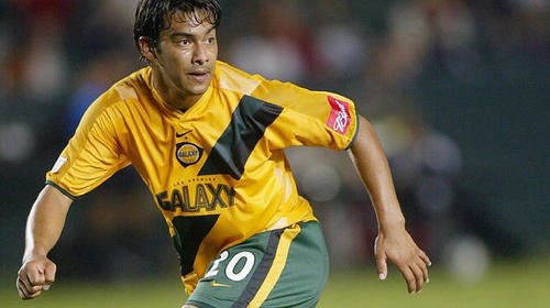 En el Galaxy recuerdan golazo de "El Pescado" Ruiz de hace 15 años
