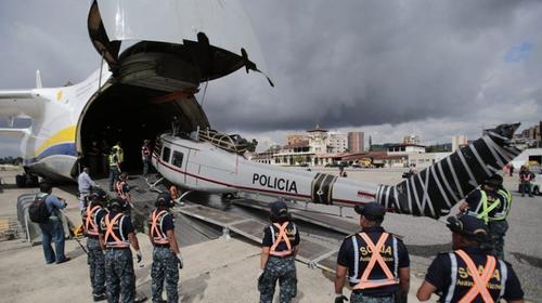 Impresionantes videos del enorme avión que aterrizó en Guatemala