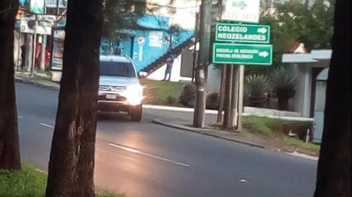 Imprudencia denunciada en Facebook llega a la PMT de Mixco