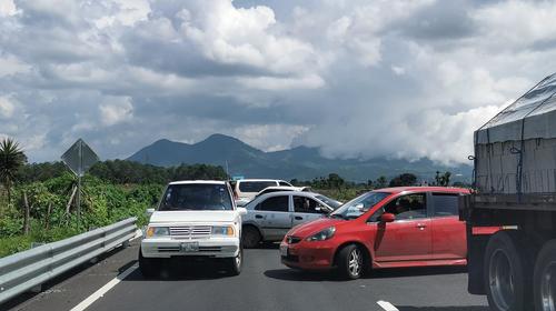 Usuarios reportan caos en libramiento de Chimaltenango