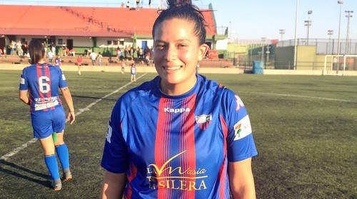 Guatemalteca debuta con un impresionante gol en Espa&ntilde;a