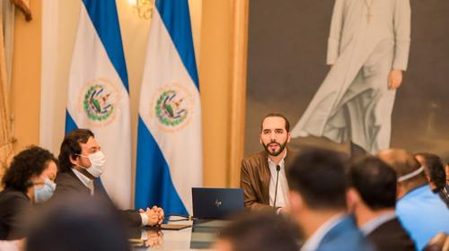 Bukele endurece medidas a costa de su "popularidad" 