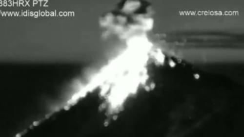 VIDEO: volc&aacute;n de Fuego sorprende con fuertes explosiones 