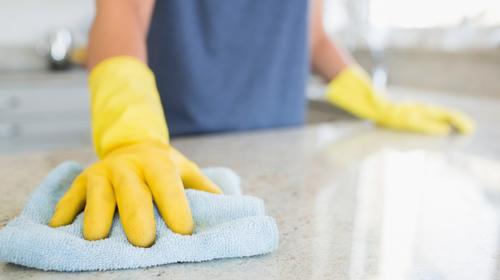 Enfermeros dan consejos para evitar contagios de Covid-19 en casa