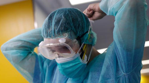 Espa&ntilde;a est&aacute; "lejos de la victoria" frente al coronavirus