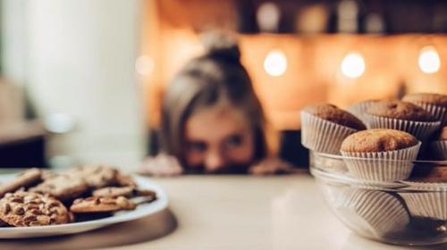 Consejos que te ayudarán a no comer por ansiedad esta cuarentena