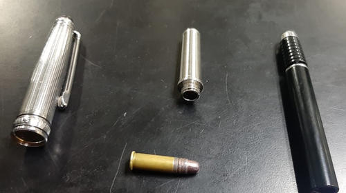 Capturado en "El Guarda" con pistola en forma de lapicero