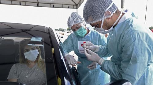Brasil realiza primera prueba masiva para diagnosticar Covid-19