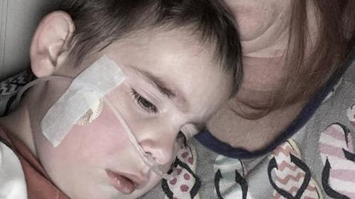 Doctora relata pesadilla al ver a su hijo enfermo de coronavirus 