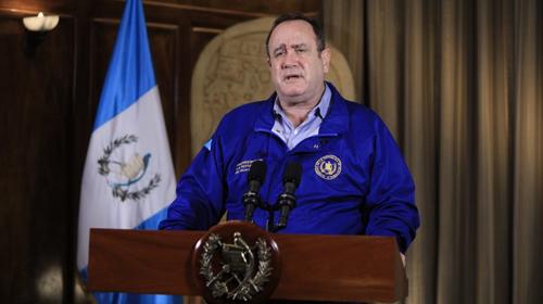 Giammattei: "El que entra al intensivo es difícil que salga"