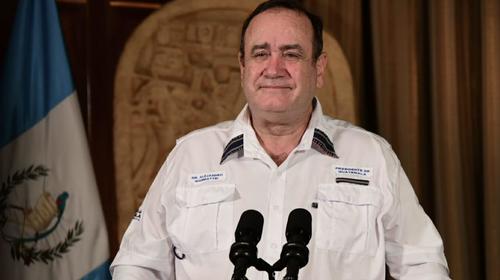 Así justifica Giammattei el veto a la ley de servicios básicos