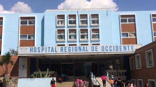 Médico de Xela: "Señor Giammattei reaccione, aún está a tiempo"