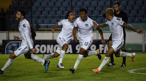 Los Cremas celebran su 71 aniversario  