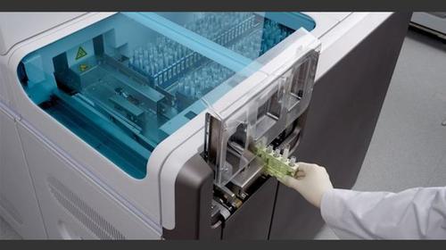 Llega al país máquina de Q20 millones para pruebas de Covid-19