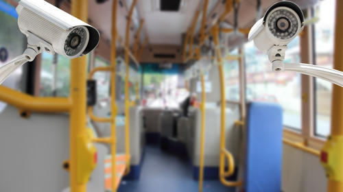 Diputados reviven iniciativa para instalar cámaras en buses