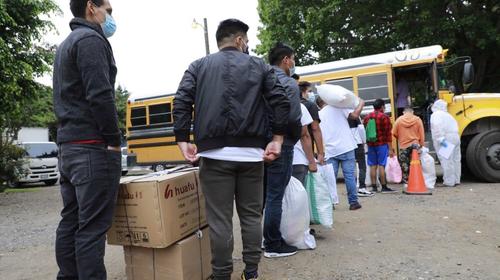 Buscan ofrecer empleo o microcr&eacute;ditos a los migrantes deportados