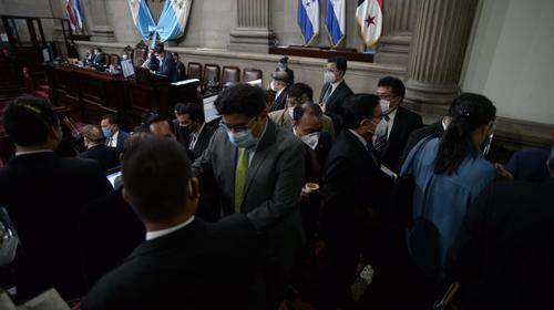 Rompen cuorum al conocer prórroga del Estado de Calamidad