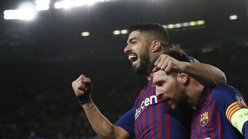 Pese a ser descartado, Suárez seguirá entrenando con el Barcelona