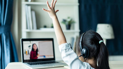 A&ntilde;o escolar 2021 podr&iacute;a ser h&iacute;brido: presencial y a distancia