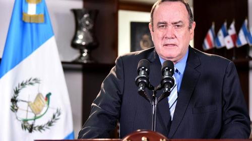 Usac: "Informe de Covid-19 de Giammattei estaría manipulado"