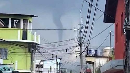 Alarma en Chimaltenango por la formación de un fuerte torbellino 