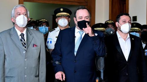 Giammattei critica decisión de juez que impide traslado de reo