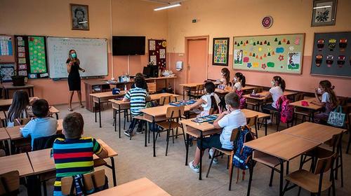 Ciclo 2021: Mineduc propone Semáforo para regreso a clases