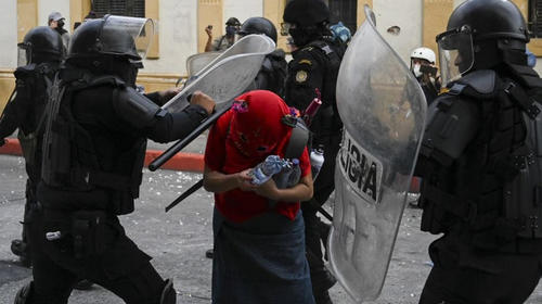 El mensaje de la PNC: "Todos los policías somos humanos"