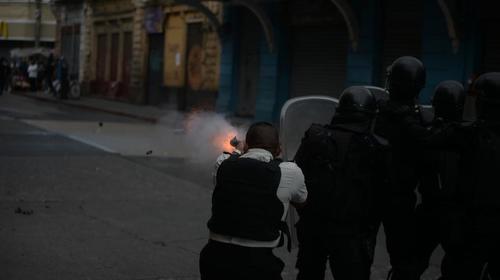 Protestas: PNC utiliz&oacute; m&aacute;s de 300 bombas lacrim&oacute;genas