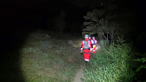 Los tres turistas que se extraviaron en el volcán de Atitlán 