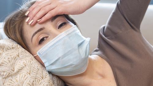 Estudio advierte de nuevo s&iacute;ntoma relacionado con Covid-19