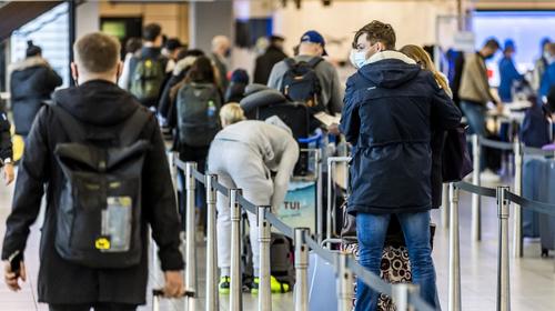 Covid-19: Holanda suspende vuelos procedentes de Reino Unido