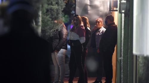 Covid-19: Redadas para desarticular fiestas en M&eacute;xico