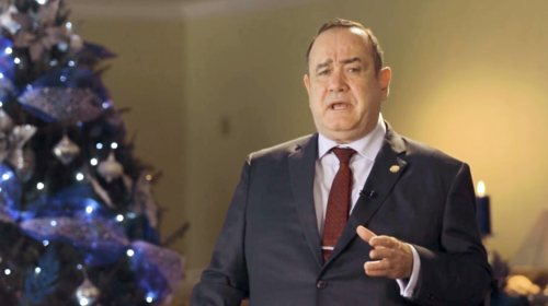 Giammattei: "Mantengamos vigentes las medidas de prevenci&oacute;n"